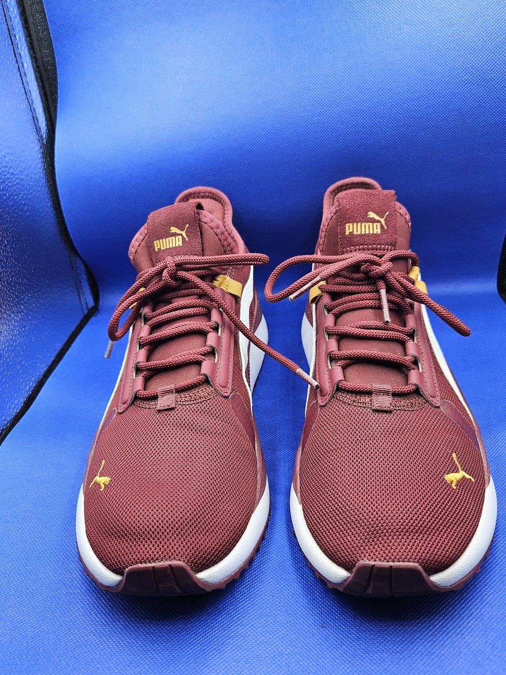 Puma Men's Maroon and Gold Athletic Sneakers